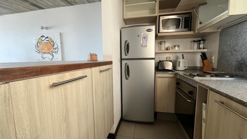 Departamento en alquiler en Montoya cerquita del agua. Triplex en La Barra